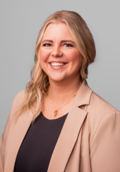 Taylor Wahlquist Johnson Headshot